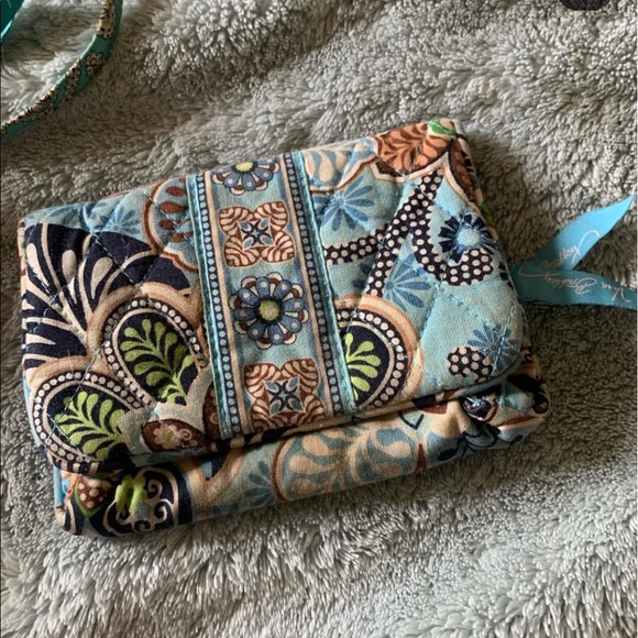 vera bradley wallet - Picture 1 of 3